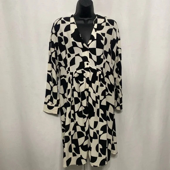 NWT Zara Abstract Women S Black White Long Sleeve Mini Dress-V-Neck Button Front - Picture 4 of 11